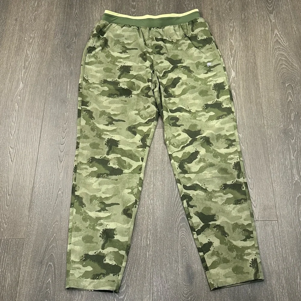 Fabletics The Fundamental Pant‎ 2.0 Camo Sz M